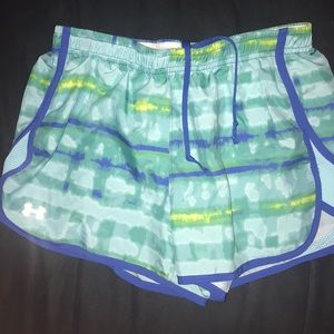 Under Armour Semi-Fitted shorts!